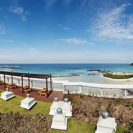 The Artstay Jeju Hamdeok Hotel Buitenkant foto