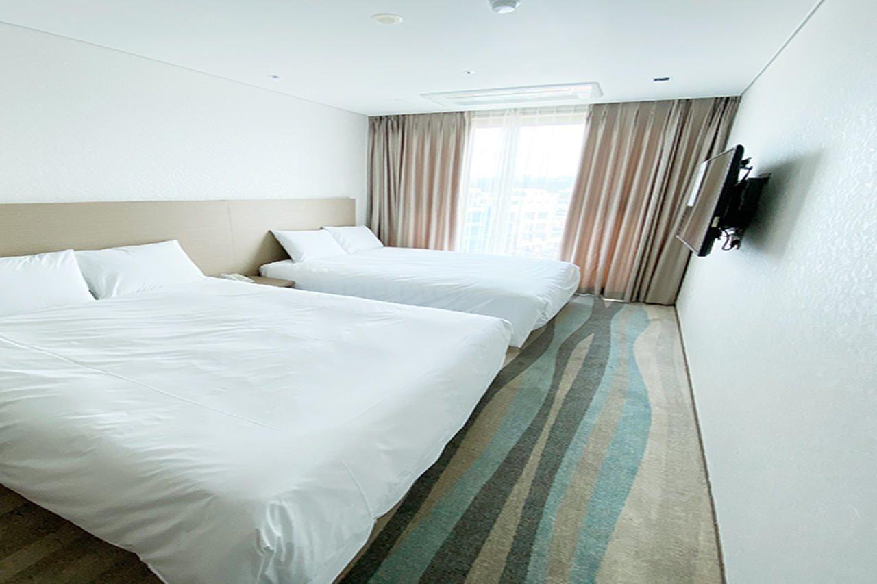 The Artstay Jeju Hamdeok Hotel Buitenkant foto